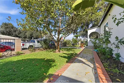 2101 S Hickory, Santa Ana, CA 92707 - Photo 39