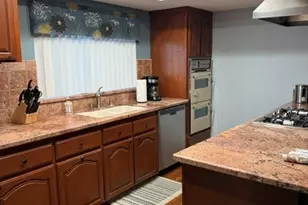 16113 Upland, Fontana, CA 92335 - Photo 5