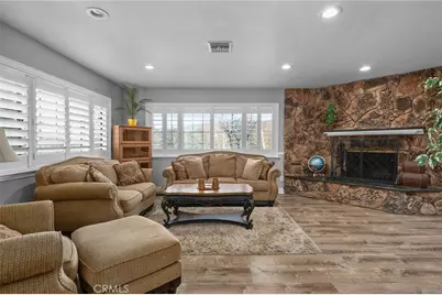 36231 Panorama Drive, Yucaipa, CA 92399 - Photo 11