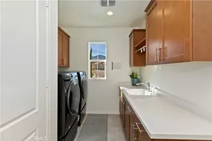 1411 Sallie Jeffreys, Corona, CA 92881 - Photo 33