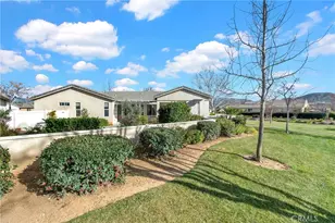 1596 Four Seasons, Beaumont, CA 92223 - Photo 35