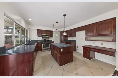 14646 Stallion, Victorville, CA 92392 - Photo 15