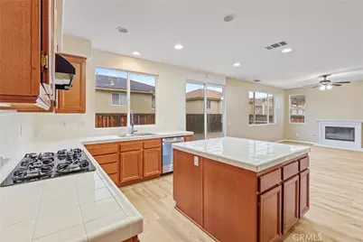 12642 Luna, Victorville, CA 92392 - Photo 5