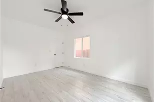 5325 Latham St, Los Angeles, CA 90011 - Photo 9