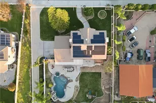 7464 Via Deldene, Highland, CA 92346 - Photo 9