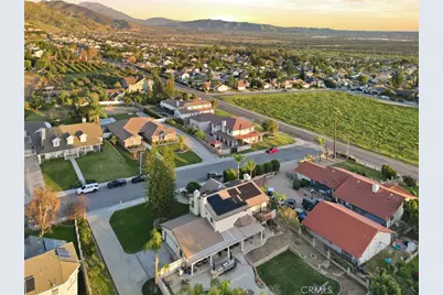 7464 Via Deldene, Highland, CA 92346 - Photo 11