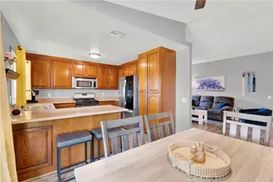 7532 Marconia Ct, Fontana, CA 92336 - Photo 17