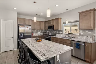 13374 Luna, Victorville, CA 92392 - Photo 9