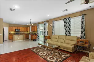 31544 Borega, Murrieta, CA 92563 - Photo 3