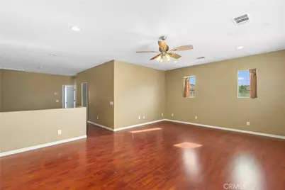31544 Borega, Murrieta, CA 92563 - Photo 7