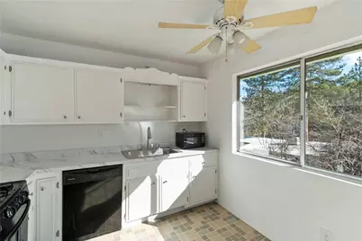32142 Hunsaker Way, Running Springs, CA 92382 - Photo 35