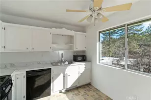 32142 Hunsaker Way, Running Springs, CA 92382 - Photo 33