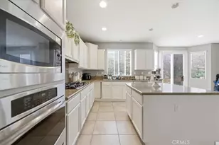 34326 Heather Ridge Ct, Lake Elsinore, CA 92532 - Photo 7