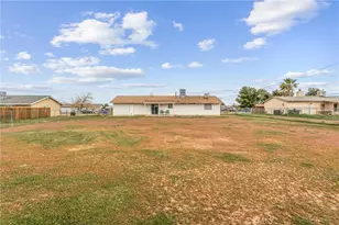 10636 Kiavan Rd, Apple Valley, CA 92308 - Photo 21