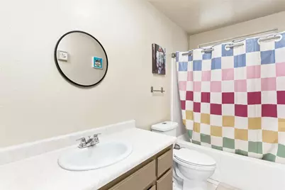 10636 Kiavan Road, Apple Valley, CA 92308 - Photo 13