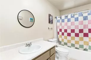 10636 Kiavan Rd, Apple Valley, CA 92308 - Photo 13