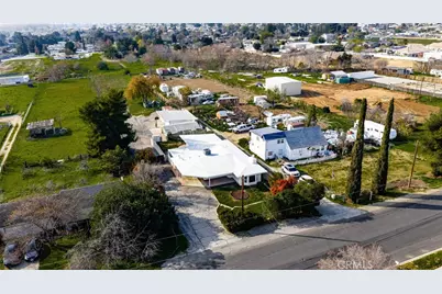 12770 Douglas, Yucaipa, CA 92399 - Photo 27