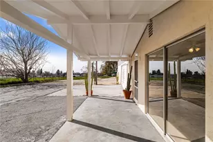 12770 Douglas, Yucaipa, CA 92399 - Photo 21