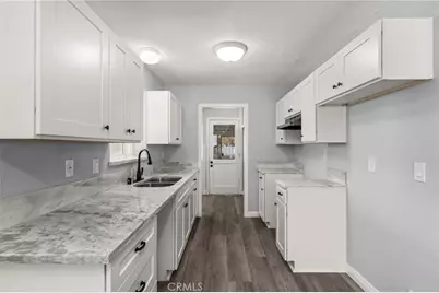 12770 Douglas, Yucaipa, CA 92399 - Photo 7