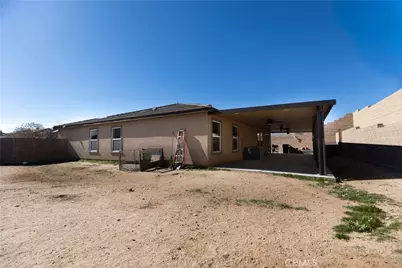 16664 Hawks Hill, Victorville, CA 92395 - Photo 27