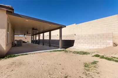 16664 Hawks Hill, Victorville, CA 92395 - Photo 25