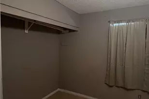 122 E Bowen, Perris, CA 92571 - Photo 9