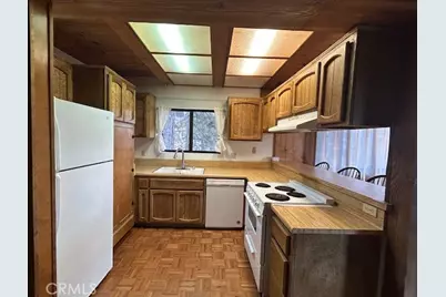 560 Talmadge Road, Big Bear Lake, CA 92315 - Photo 7