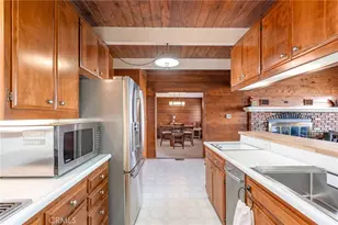 1405 Sequoia Dr, Lake Arrowhead, CA 92352 - Photo 9