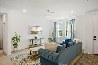 5604 Altamura Way #10, Fontana, CA 92336 - Photo 3