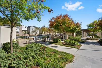 5604 Altamura Way #10, Fontana, CA 92336 - Photo 27