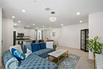 5604 Altamura Way #10, Fontana, CA 92336 - Photo 5