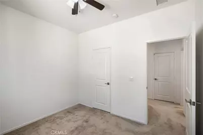 5604 Altamura Way #10, Fontana, CA 92336 - Photo 17