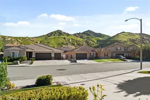 20346 Symphony, Riverside, CA 92507 - Photo 5