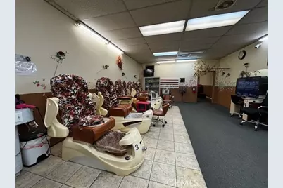 1470 E Highland #E, San Bernardino, CA 92404 - Photo 3