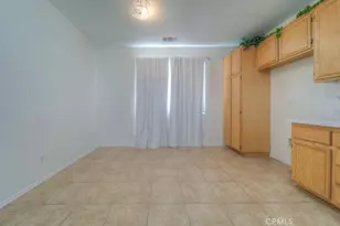 11660 Desert Falls, Adelanto, CA 92301 - Photo 17