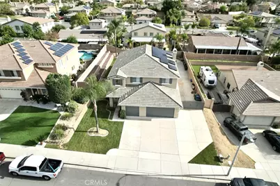 7833 Calle Carrisa Street, Highland, CA 92346 - Photo 3