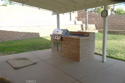 7833 Calle Carrisa Street, Highland, CA 92346 - Photo 25