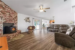 14728 Nokomis, Apple Valley, CA 92307 - Photo 9