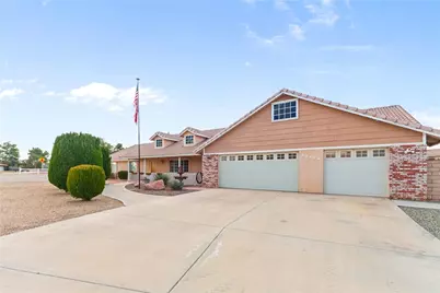 14728 Nokomis, Apple Valley, CA 92307 - Photo 3
