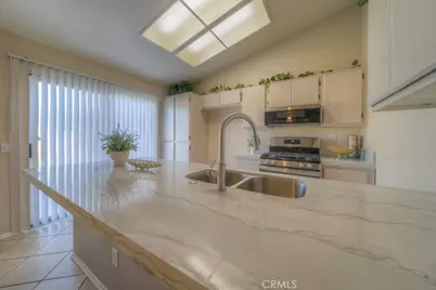 10842 Wakefield, Adelanto, CA 92301 - Photo 19