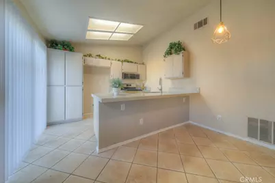 10842 Wakefield, Adelanto, CA 92301 - Photo 17