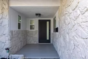 26002 Adamor Rd, Calabasas, CA 91302 - Photo 3