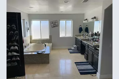 29061 Lupin Place, Canyon Lake, CA 92587 - Photo 15