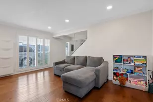 10403 Stratton Ct, Cypress, CA 90630 - Photo 5