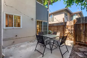 10403 Stratton Ct, Cypress, CA 90630 - Photo 19