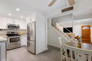 10403 Stratton Ct, Cypress, CA 90630 - Photo 5