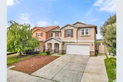 136 Yosemite, Perris, CA 92570 - Photo 1