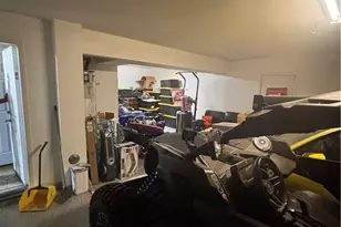 1064 Queen Annes Ln, Beaumont, CA 92223 - Photo 11