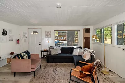 33353 Yukon Drive, Green Valley Lake, CA 92341 - Photo 7
