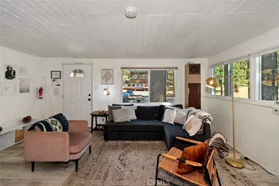 33353 Yukon Drive, Green Valley Lake, CA 92341 - Photo 7